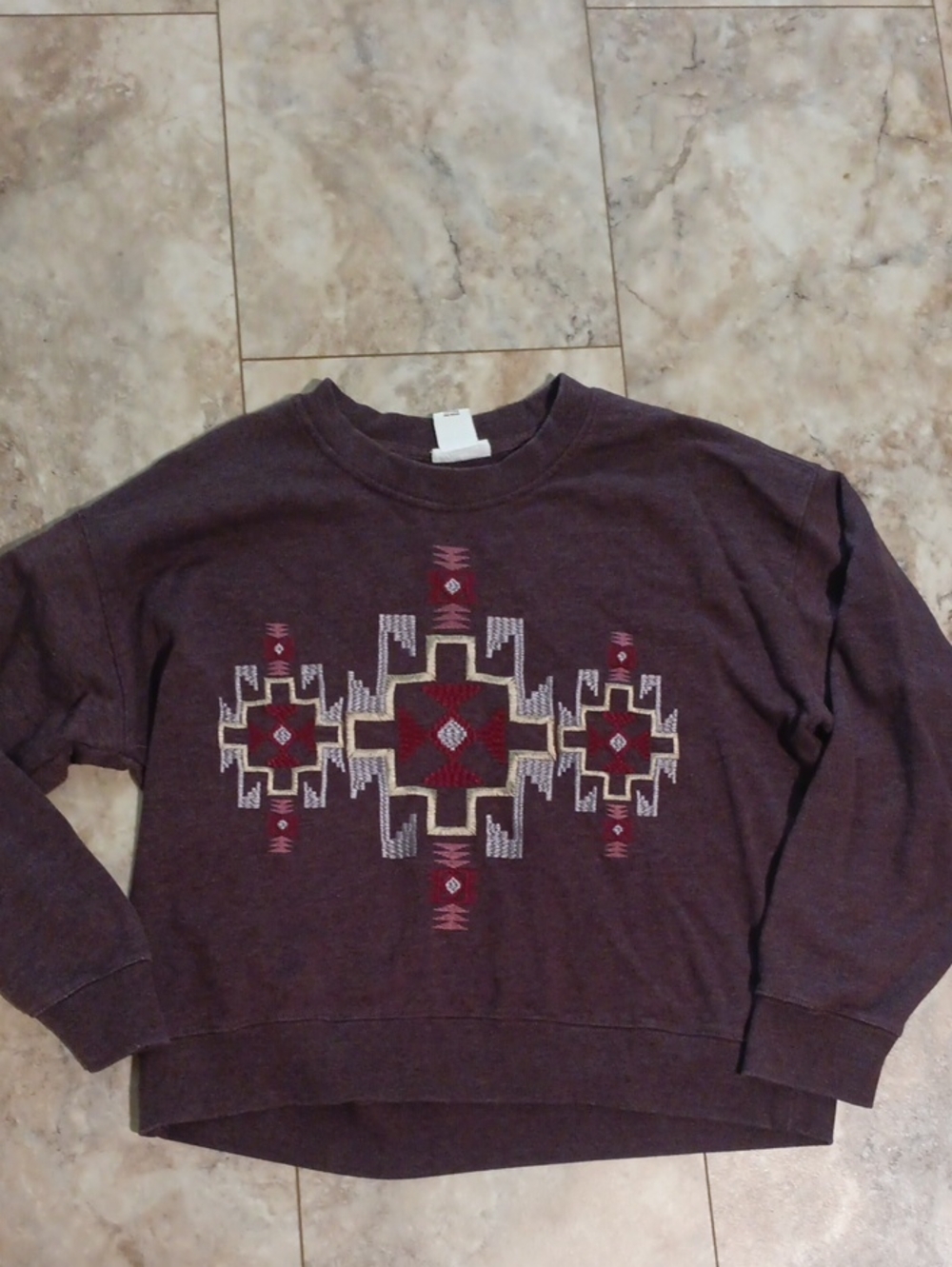 Ariat Plum Crewneck Sweatshirt with Branded Neck Tag